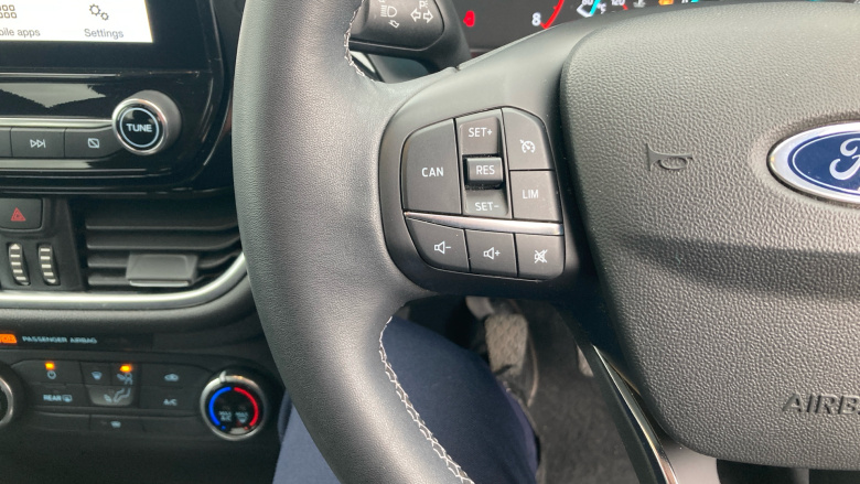 Ford Fiesta 1.0 EcoBoost Titanium 5dr Petrol Hatchback